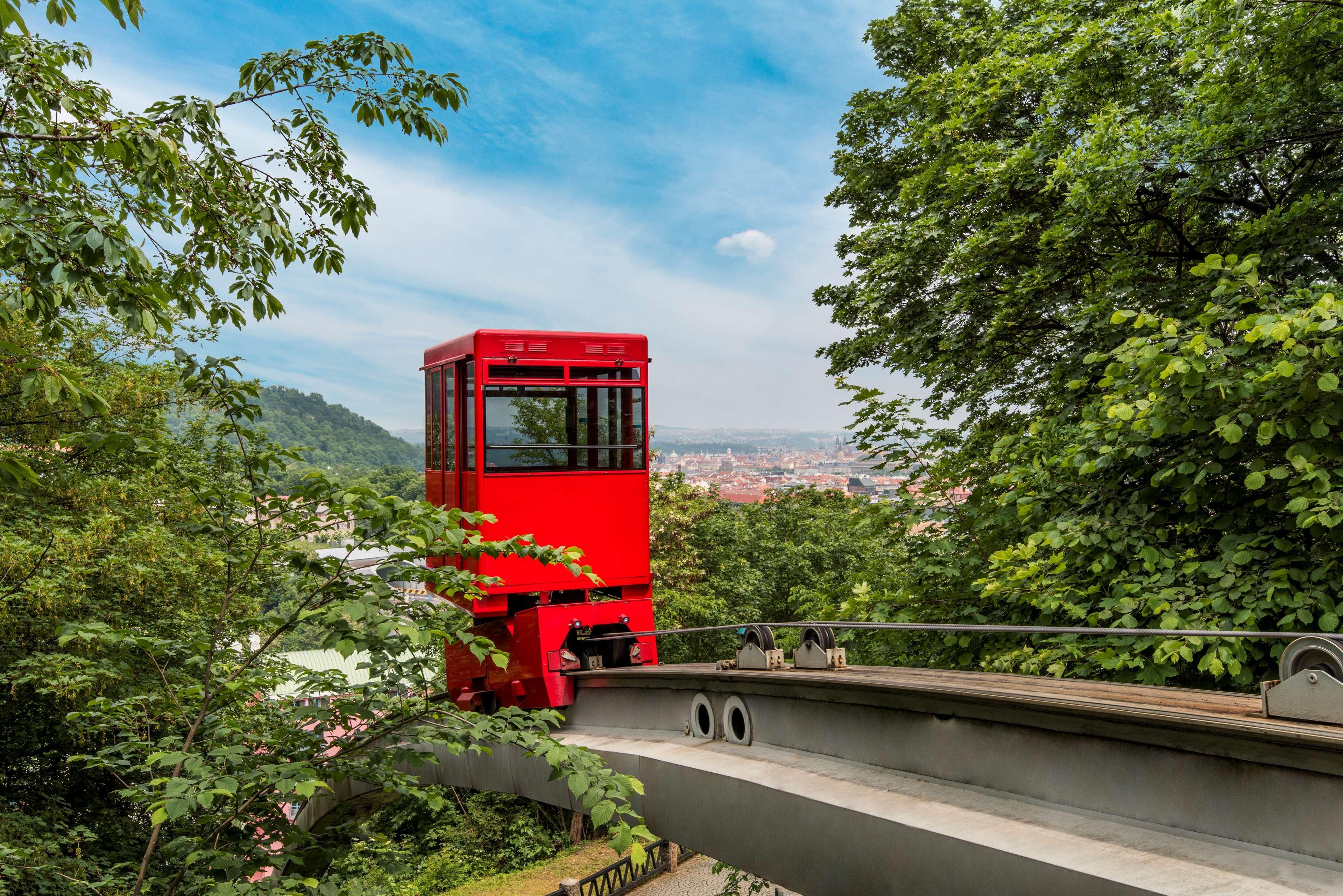 Nh 4* Prag